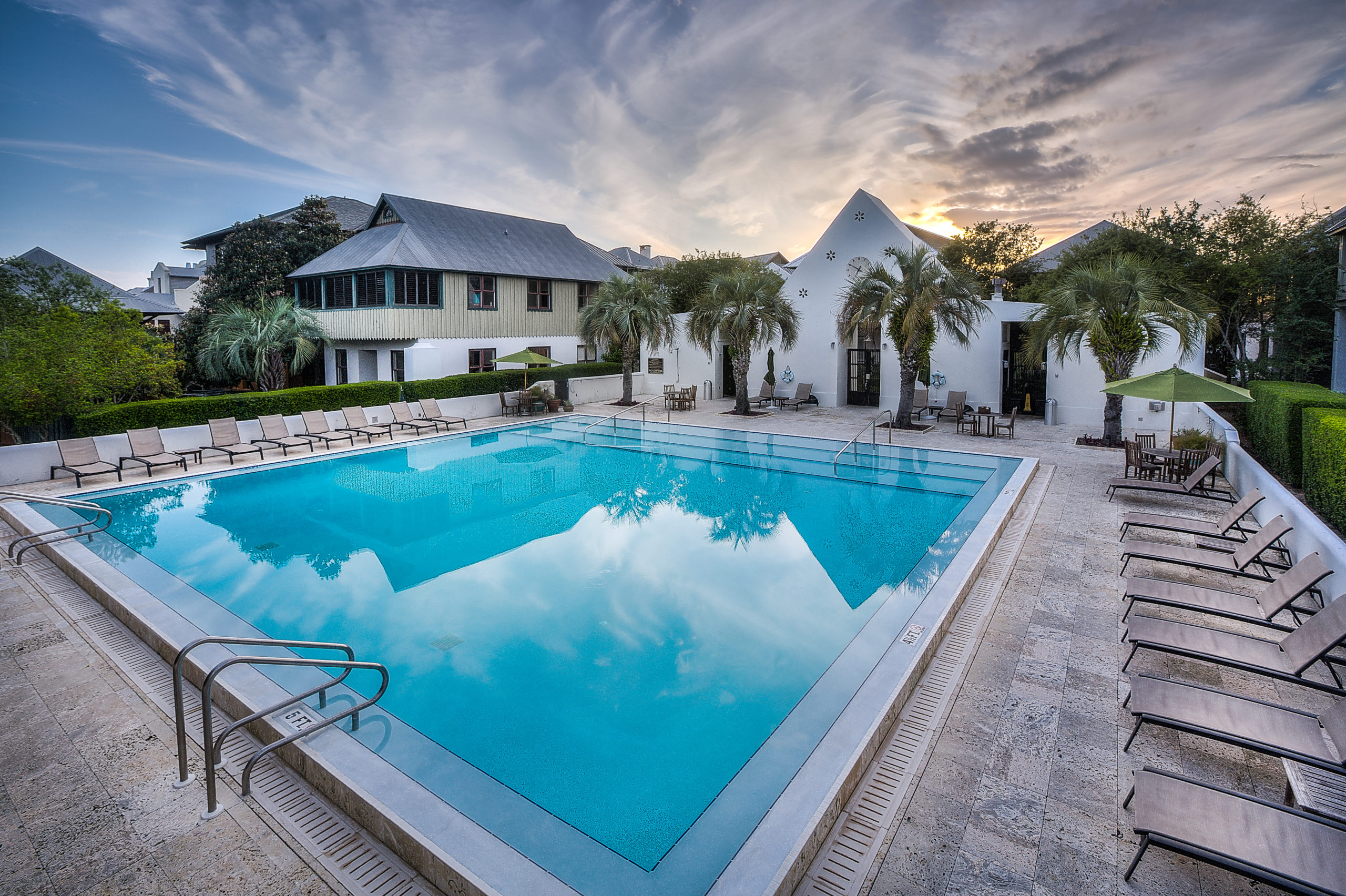 Coquina Pool Corner